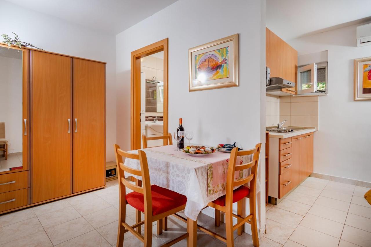 Apartments Tolic Baška Voda المظهر الخارجي الصورة
